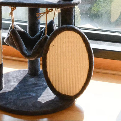 Verkoop kat krabbelplank voor spelen en slapen Groot hoog kat klimkader