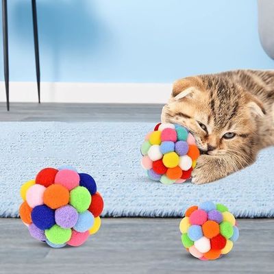 4cm schattig pluisballetje vals veer klokje kat kauw speeltje met duurzaam ABS/PC materiaal