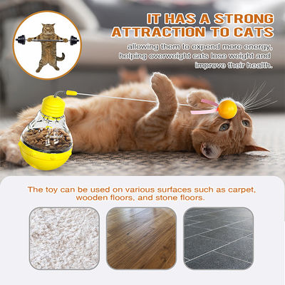 Speelende kattenstok Kattenbehandeling Dispenser Voedsellekkage Lamp Roterende flitser Tumbler