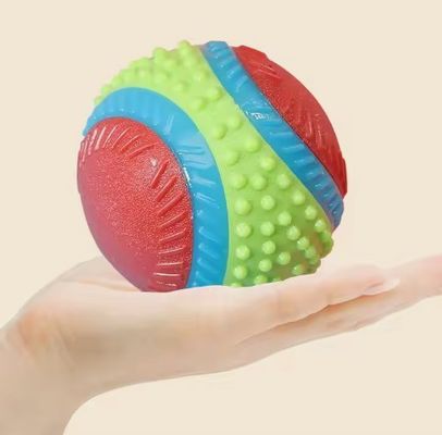 Niet-giftig, milieuvriendelijk, piepende hondenbal, interactief, duurzaam, opblazen kauwspelletje