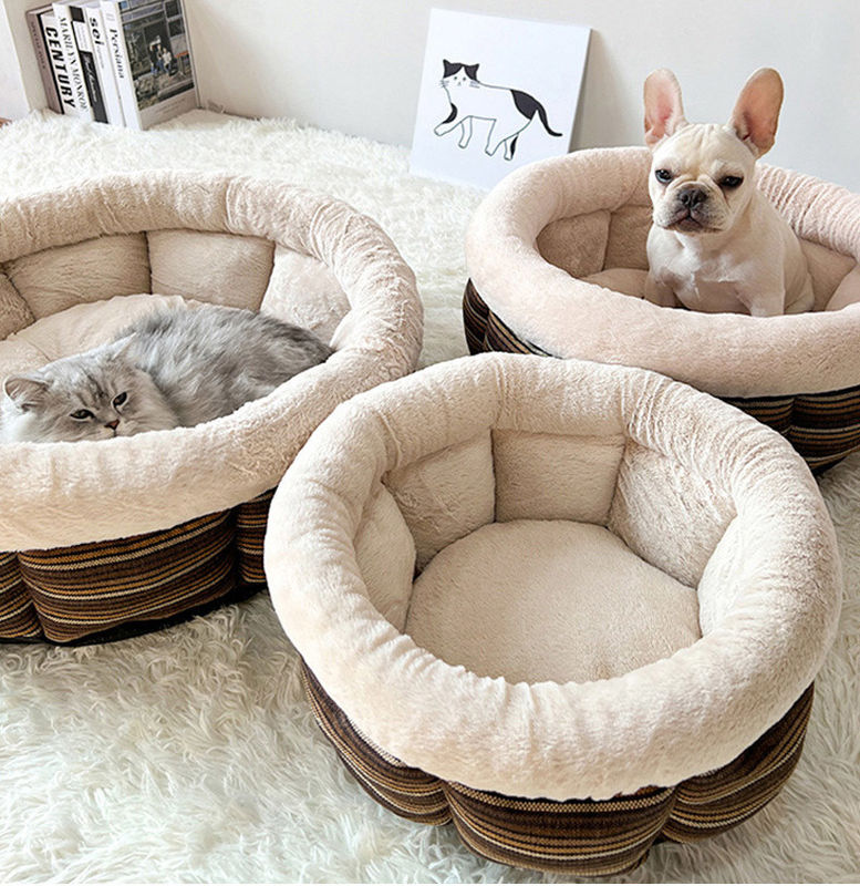 Indoor wasbaar huisdierbed voor kleine honden en kittens ODM ontwerpen functie warm comfortabel