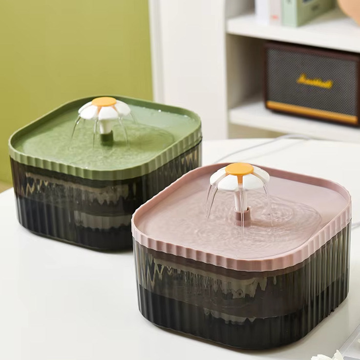 Automatische waterfontein voor katten ABS huisdierfontein waterpot met water voor katten