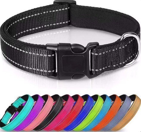 Gepersonaliseerde reflectieve Neoprene Nylon hondenkraag met verstelbare pasvorm en bont decoratie